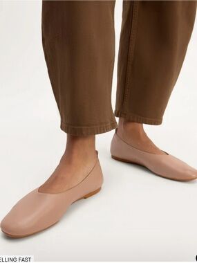 Everlane Day Glove Leather Ballet Flats in Beige-Tan